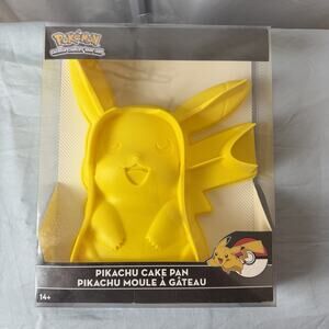 Pokémon Pikachu Silicone Cake Pan Mold ThinkGeek Baking Pan New Party